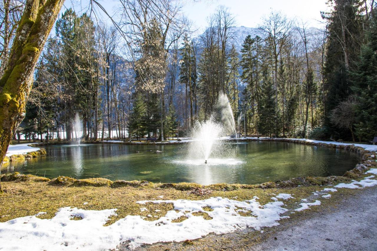 Schlosspark Grubhof - Mitterer Sankt Martin bei Lofer Buitenkant foto